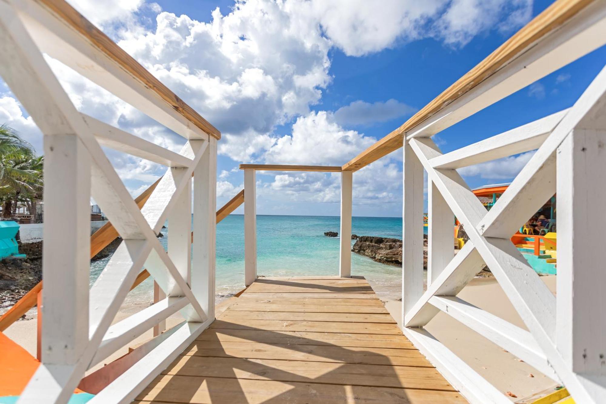 Maho Beach House - Sand Bar Studio - Ocean View Extérieur photo